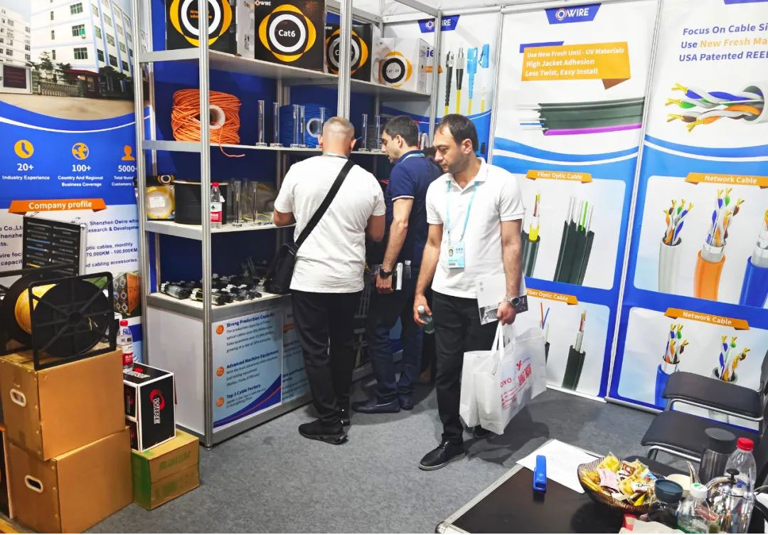 Focus on The 133rd Canton Fair  The largest Canton Fair, Owire booth attracts overseas buyers to stop by 3.jpg